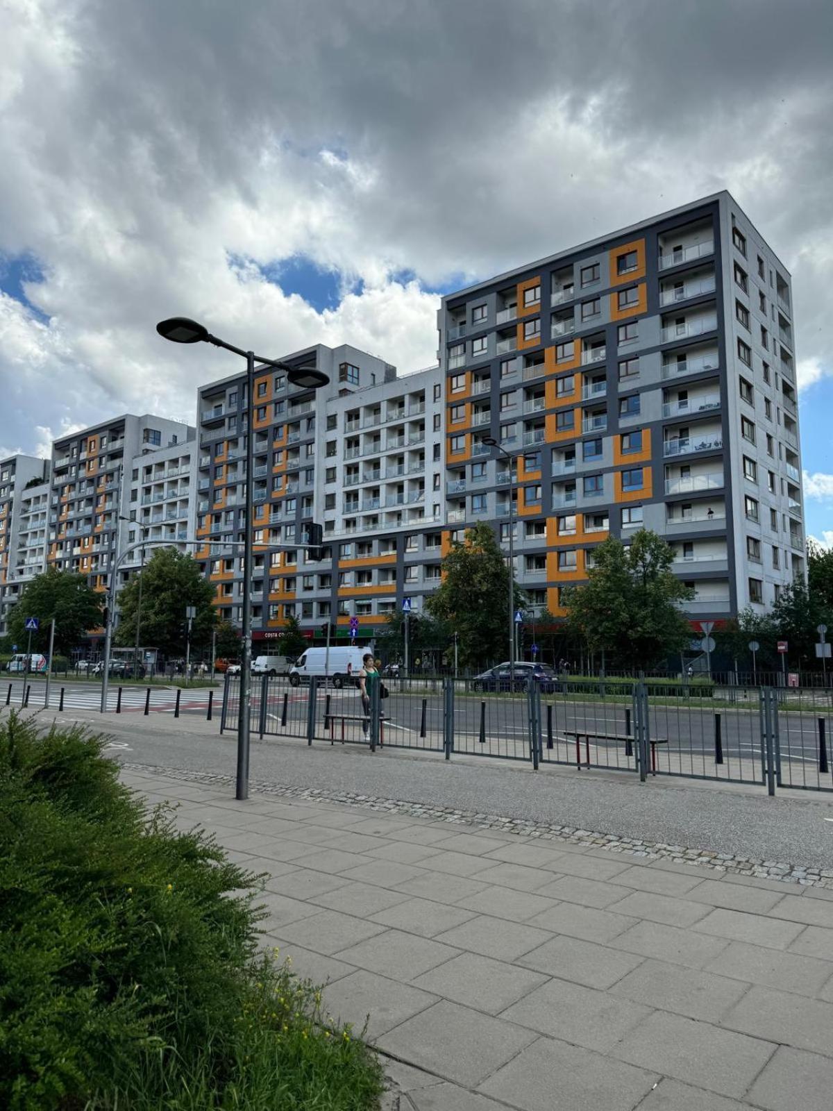 Apartment Metro Slodowiec Free Parking Varsovia Exterior foto
